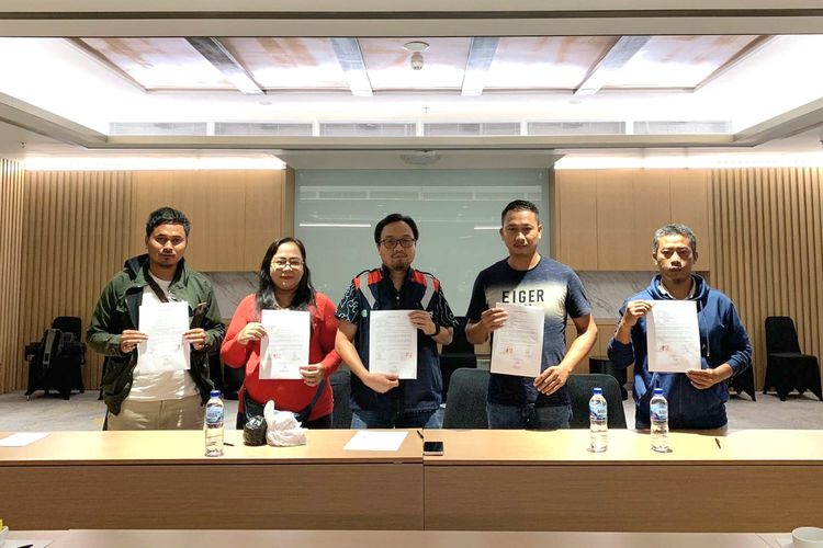 Mandor Proyek Masjid Sheikh Zayed Solo Bereskan Utang Warung dan Minta Maaf