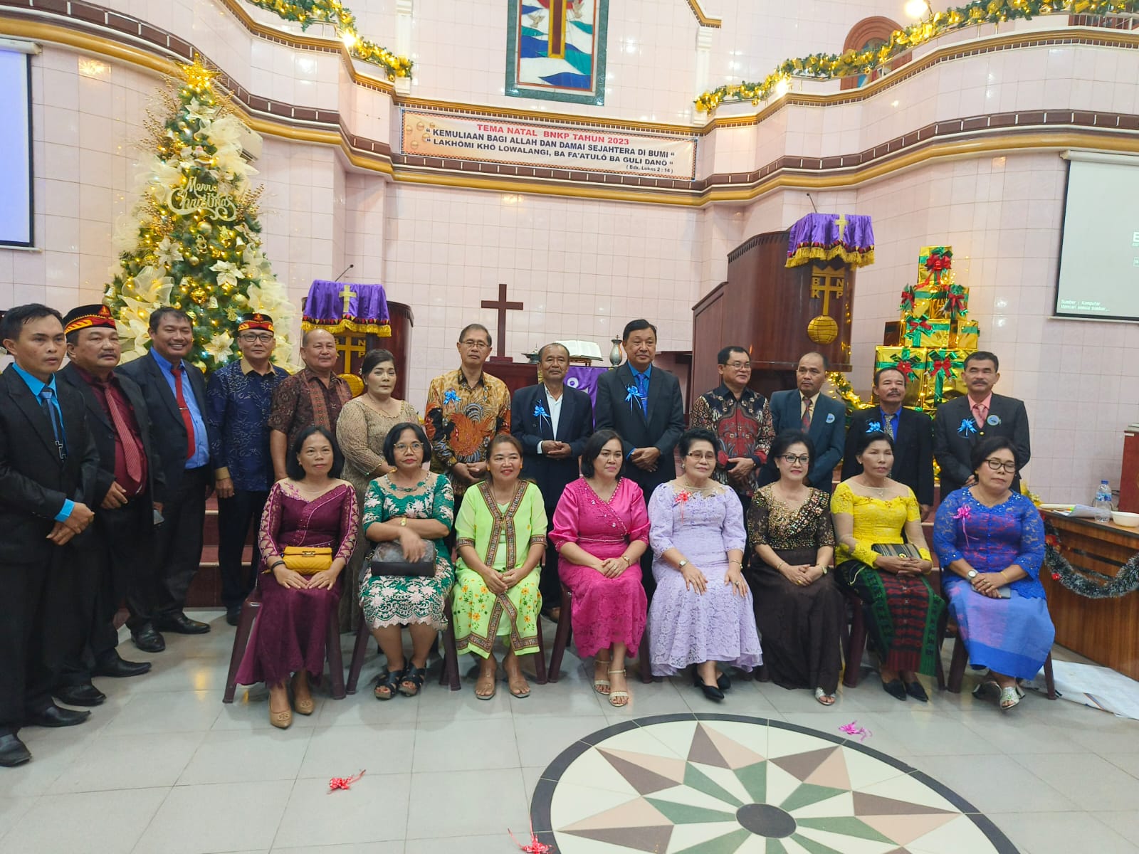 Pengurus Pusat Komunitas Marga Zega Laksanakan Perayaan Natal Perdana